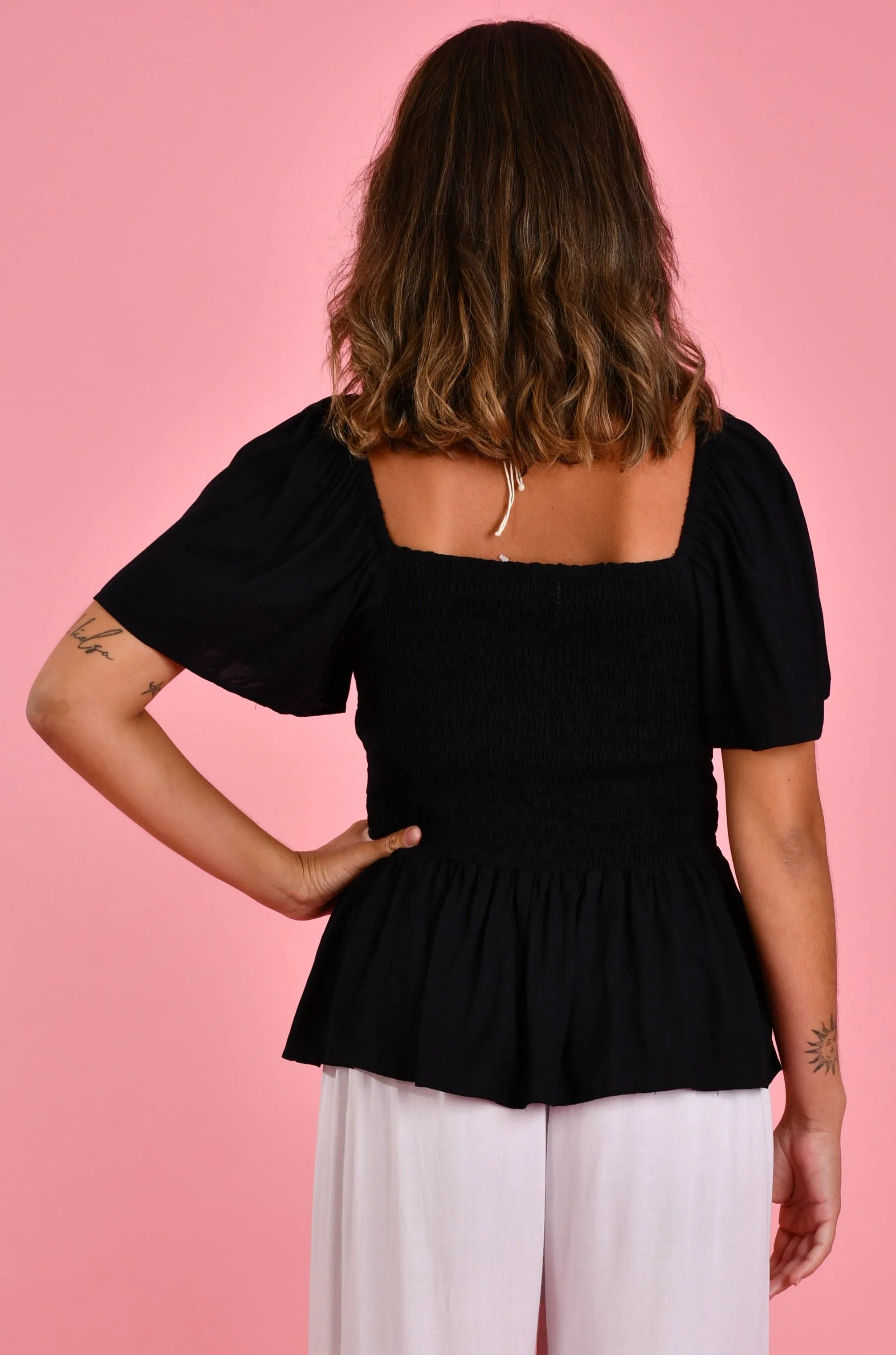 VGLT131 - IZZY ROUCHED TOP - BLACK